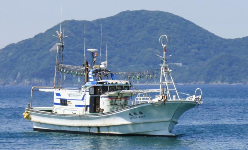 釣り船 安徳丸 夜焚きイカ専門の遊漁船 福岡県 釣り野郎